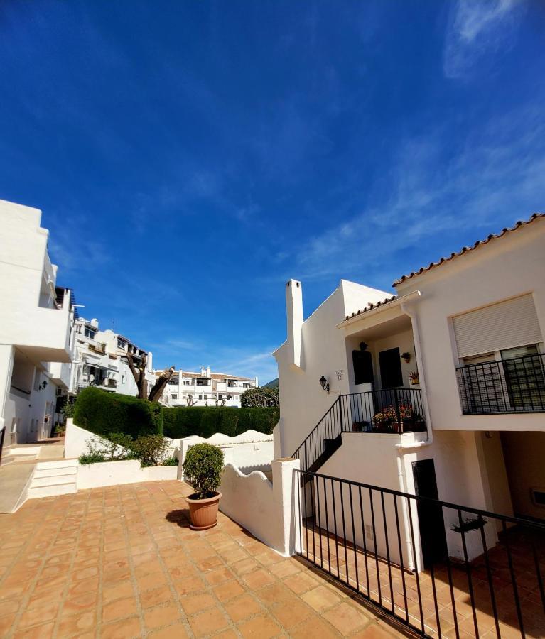 Benahavis Village Penthouse Apartment, 2 Bedrooms, Stunning Views, Swimming Pool !! Dış mekan fotoğraf