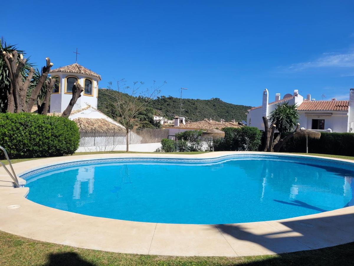 Benahavis Village Penthouse Apartment, 2 Bedrooms, Stunning Views, Swimming Pool !! Dış mekan fotoğraf